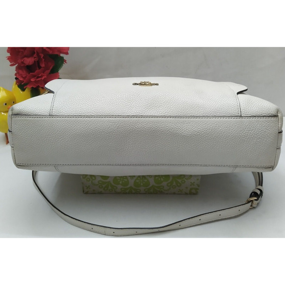 Coach Scout White Pebbled Leather Zipper Pockets Hobo Crossbody Bag - Picture 6 of 16